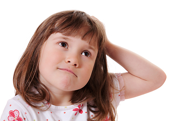 포토 JPG 해외이미지 백인 행복 어린이 놀이 아이디어 한명 청춘 작음 흰배경 배려 해외202004 해외포토 서양인 1 감정 백그라운드 컨셉 사람 흰색 크기 파일형식 이미지허브