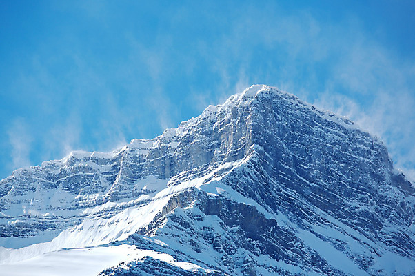 포토 JPG 해외이미지 조각 겨울 바람 날씨 산 사람없음 추위 흰색 떨어짐 정상 시원함 폭풍 눈보라 절정 해외202004 해외포토 자연요소 계절 컬러 컨셉 눈_날씨 파일형식 이미지허브