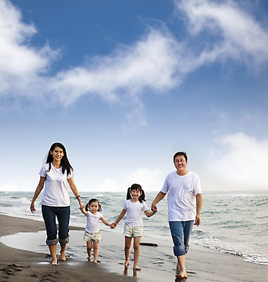 포토 JPG 해외이미지 구름 손 여자 남자 딸 행복 어린이 모래 바다 백그라운드 가족 엄마 휴가 함께함 미소 사람 동양인 여러명 가로 여름 청춘 걷기 중국 침묵 아빠 해외202004 해외포토 자연요소 계절 감정 아시아 다수 컨셉 관계 모션 표정 인종 신체부위 소리 파일형식 이미지허브