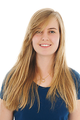 포토 JPG 해외이미지 백인 백그라운드 셔츠 한명 10대 파란색 청춘 금발 흰색 연도 고립 해외202004 해외포토 서양인 1 헤어스타일 컬러 컨셉 상의 청소년 사람 파일형식 이미지허브