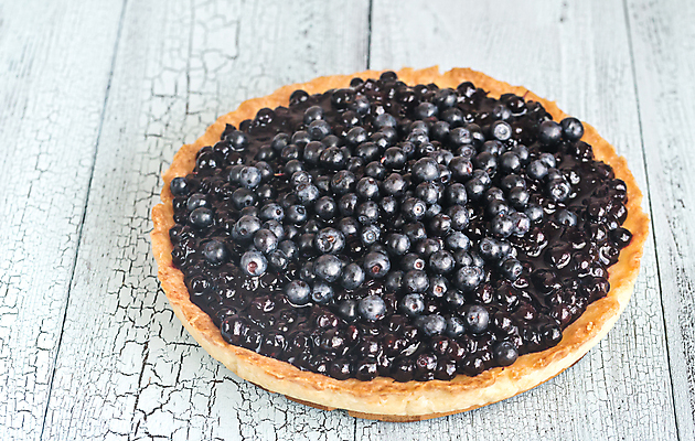 포토 JPG 해외이미지 전통 접시 계절 열매 음식 백그라운드 과일 탁자 휴가 디저트 건강 요리 사람없음 목재 케이크 검은색 빵집 시골 신선 오픈 원형 달콤 정상 굽기 블루베리 토핑 젤리 내추럴 점심식사 마멀레이드 타르트 페스츄리 핸드메이드 해외202004 해외포토 도형 나무 식물 식기 빵 컬러 가구 재료 상점 식사 맛 잼 구이 파이_빵 파일형식 이미지허브