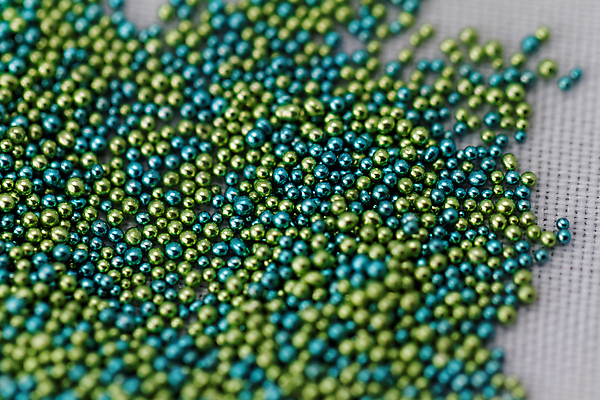 포토 JPG 해외이미지 백그라운드 패턴 공 유리 추상 기술 미술 취미 사람없음 장식 초록색 빛 컬러풀 노란색 쌓기 물방울 원형 그룹 변화 작음 큼 플라스틱 보석 구슬 언덕 오브젝트 질감 대리석 흙더미 멀티 작살 터키석 해외202004 해외포토 도형 컬러 컨셉 무늬 재료 모션 재질 문화예술 흙 크기 광석 파일형식 더미 이미지허브