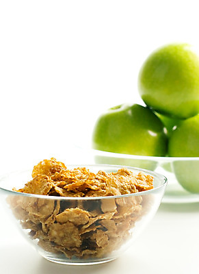 포토 JPG 해외이미지 접시 음식 조각 채소 과일 유리 건강 옥수수 사람없음 초록색 농작물 노란색 식사 활발 신선 사발 아침식사 사과 상품 시리얼 먹기 채식주의자 통밀 해외202004 해외포토 식기 컬러 컨셉 농업 모션 재질 곡류 사기그릇 밀 채식 파일형식 이미지허브