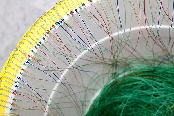 포토 JPG 해외이미지 산업 선 밧줄 바다 비즈니스 낚시 항해 사람없음 초록색 장비 도구 공구 잡기 그물 네트워크 고리 코드 플라스틱 유연 묘사 오브젝트 매듭 포트 기어 해외202004 해외포토 줄 컬러 배_교통 모션 재질 레저 파일형식 이미지허브