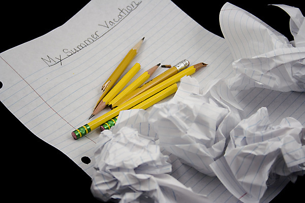 포토 JPG 해외이미지 손 종이 여행 학교 휴가 주택 아이디어 사람없음 친구 태양 연필 펜 맑음 검은색 공백 블록 흐름 흰색 기록 신선 작업 시트 그만 해외202004 해외포토 자연요소 교육 컬러 컨셉 관계 날씨 학용품 건물 신체부위 필기구 파일형식 이미지허브