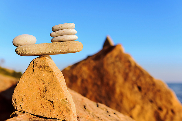 포토 JPG 해외이미지 선 컨셉 자연 해변 사람없음 세로 쌓기 스파 화목 조약돌 바위 그룹 정상 균형 심볼 명상 질감 흙더미 완벽 통일 평등 평형 해외202004 해외포토 바다 모션 수영 흙 돌_바위 생태계 파일형식 더미 이미지허브