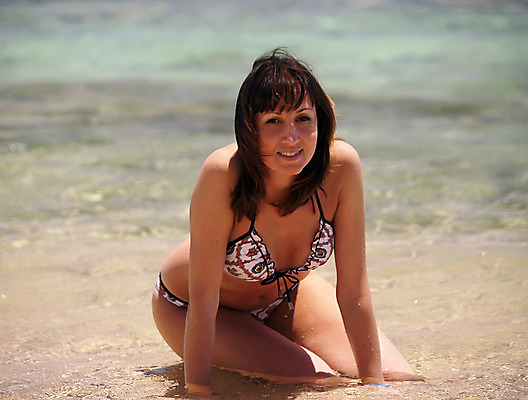 포토 JPG 해외이미지 행복 바다 자연 휴가 한명 사람 성인 자유 유혹 만족 천진난만 혼자 해외202004 해외포토 1 감정 컨셉 생태계 파일형식 이미지허브