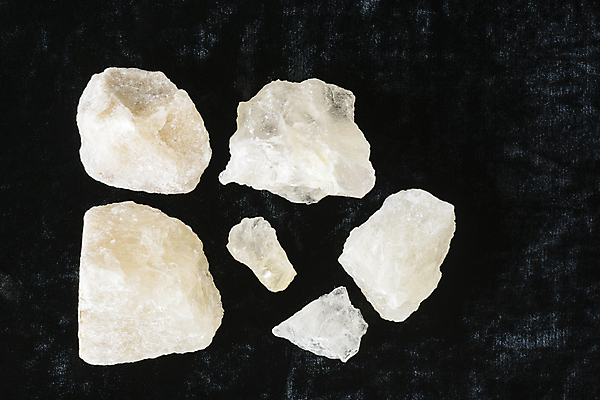 포토 JPG 해외이미지 음식 조각 자연 사람없음 화장품 바위 흰색 투명 크리스탈 내추럴 해외202004 해외포토 컬러 뷰티 돌_바위 광석 생태계 파일형식 이미지허브