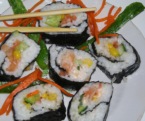 포토 JPG 해외이미지 어류 사람없음 식사 해외202004 해외포토 수중동물 파일형식 이미지허브