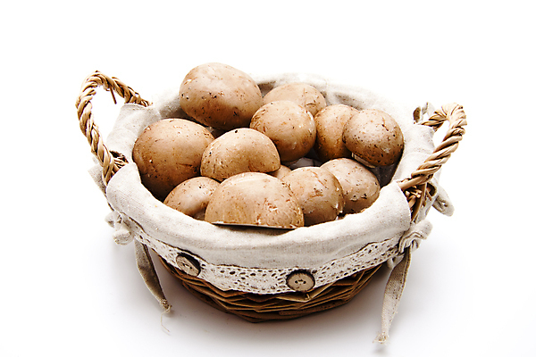 포토 JPG 해외이미지 음식 채소 사람없음 갈색 바구니 식사 버섯 수확 껍질 신선 맛 먹기 피부 흰배경 날것 해외202004 해외포토 컬러 백그라운드 컨셉 농업 모션 신체부위 흰색 파일형식 이미지허브