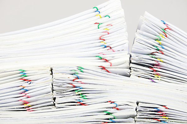 포토 JPG 해외이미지 교육 종이 비즈니스 사람없음 사무실 쌓기 자료 흰색 업무 보고서 문서 영수증 계좌 과부하 옛날 해외202004 해외포토 컬러 모션 금융 작업 파일형식 이미지허브