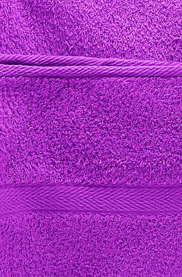 포토 JPG 해외이미지 디자인 백그라운드 호텔 추상 건조 사람없음 파란색 수건 컬러풀 스파 목욕 카펫 젖음 욕실 직물 신선 면 씻기 빨래 제비꽃 묘사 질감 부드러움 섬유 닦기 솜털 돌봄 샤워실 양털 디테일 해외202004 해외포토 꽃 컬러 가사 무늬 모션 숙소 위생용품 청결 감각 샤워시설 파일형식 이미지허브