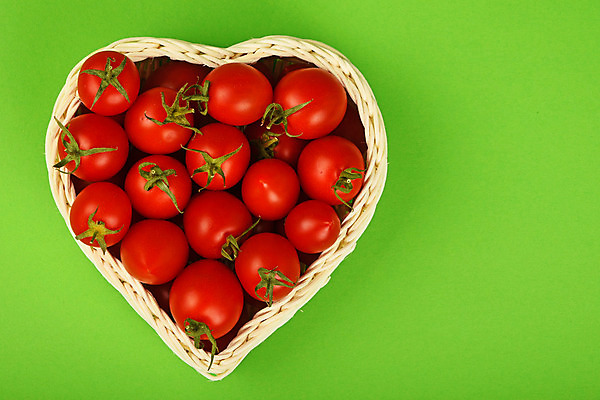 포토 JPG 해외이미지 모양 접시 계절 음식 백그라운드 토마토 채소 자연 사람없음 목재 빨간색 초록색 여름 바구니 우주 활발 하트 신선 체리 닫기 작음 컨테이너 유기농 강렬 숙성 해외202004 해외포토 나무 식기 웰빙 산업 컬러 컨셉 과일 재료 모션 크기 생태계 파일형식 이미지허브