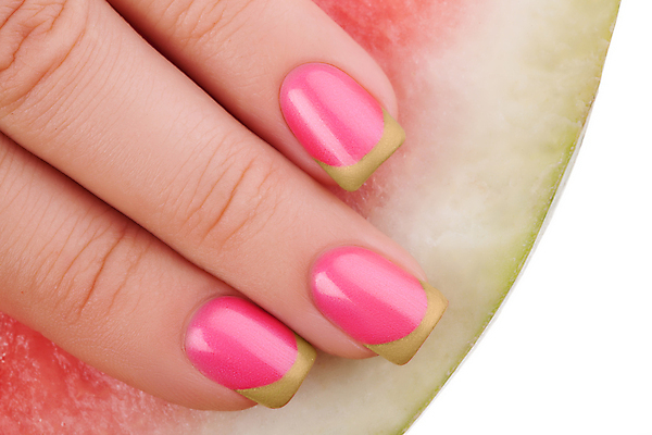 포토 JPG 해외이미지 손 분홍색 손가락 근접촬영 신체부위 화장품 손톱관리 네일아트 손톱 스타일 해외202004 해외포토 뷰포인트 컬러 사람 뷰티 파일형식 이미지허브