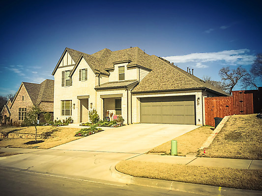 포토 JPG 해외이미지 구름 외관 2 겨울 교실 가족 하늘 벽돌 새로움 주택 이야기 풍경 잔디 사람없음 건물 초록색 파란색 문 정원 미국 차도 바위 재산 고급 중앙 싱글 이웃 대출 개발 교외 진짜 차고 텍사스 해외202004 해외포토 자연요소 식물 건축물 계절 교육 도로 컬러 컨셉 북아메리카 학교 관계 금융 돌_바위 파일형식 이미지허브