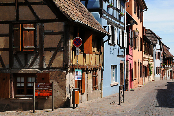포토 JPG 해외이미지 건축양식 주택 풍경 사람없음 관광지 마을 프랑스 역사 그림 옛날 해외202004 해외포토 건축 유럽 여행 건물 파일형식 이미지허브