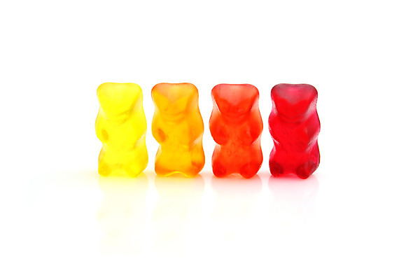 포토 JPG 해외이미지 실내 사람없음 달콤 흰배경 일렬 젤리 곰모양 해외202004 해외포토 모양 백그라운드 곰 디저트 내부 흰색 맛 파일형식 이미지허브