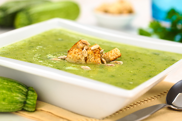 포토 JPG 해외이미지 접시 음식 빵 채소 건강 요리 씨앗 사람없음 가로 식사 고명 사발 수프 굽기 크림 앙트레 주키니 주키니호박 채식주의자 핸드메이드 통밀 해외202004 해외포토 식물 식기 사기그릇 밀 구이 채식 파일형식 이미지허브