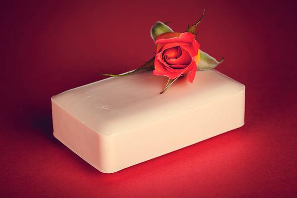 포토 JPG 해외이미지 꽃 분홍색 백그라운드 신체 자연 건강 사람없음 치료 장미 스파 목욕 화장품 욕실 흰색 바 고급 허브 아로마 소금 비누 내추럴 고립 돌봄 위생관리 핸드메이드 해외202004 해외포토 식물 컬러 컨셉 의학 모션 관리 위생용품 뷰티 청결 생태계 파일형식 이미지허브