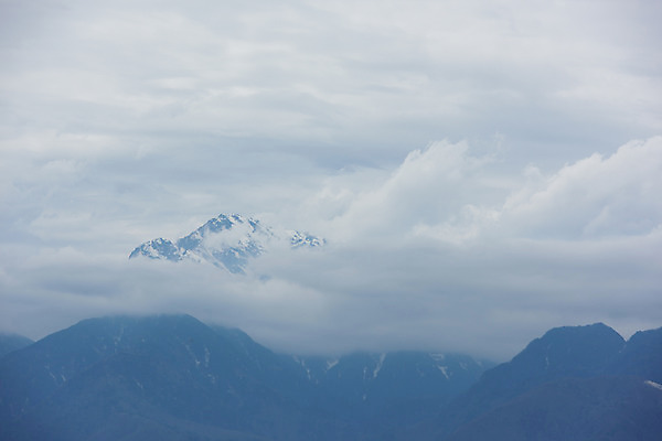포토 JPG 주간 구름 자연 하늘 산 풍경 사람없음 야외 만년설 국내포토 자연요소 생태계 파일형식