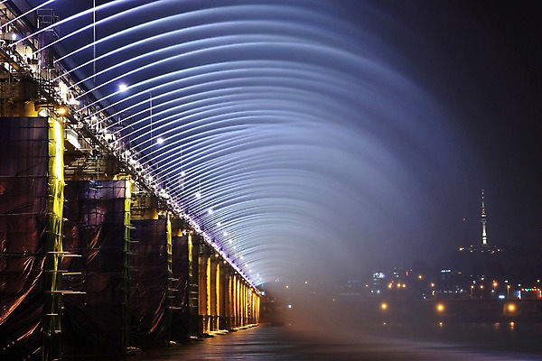 포토 JPG 야경 한국 사람없음 야외 강 도시 분수 한강 남산타워 반포대교 가교 국내포토 건축물 아시아 서울 다리_건축물 야간 남산 랜드마크 파일형식 풍경_경치