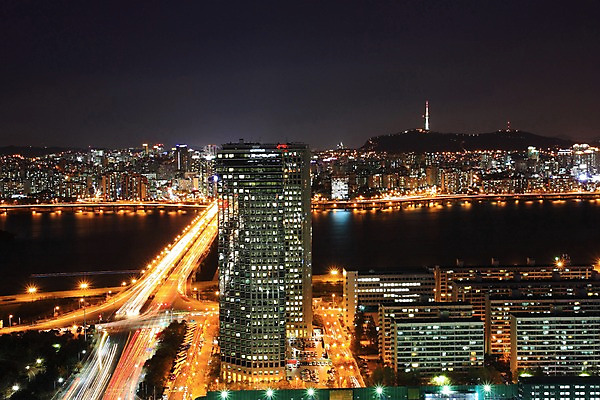 포토 JPG 야경 하늘 한국 빌딩 사람없음 야외 강 도시 도심 한강 가교 국내포토 건축물 아시아 서울 건물 야간 랜드마크 파일형식 풍경_경치