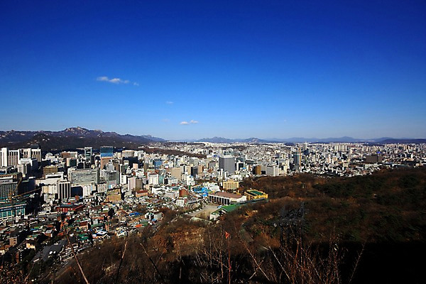 포토 JPG 주간 구름 하늘 산 한국 풍경 빌딩 사람없음 야외 도시 도심 국내포토 자연요소 아시아 건물 파일형식