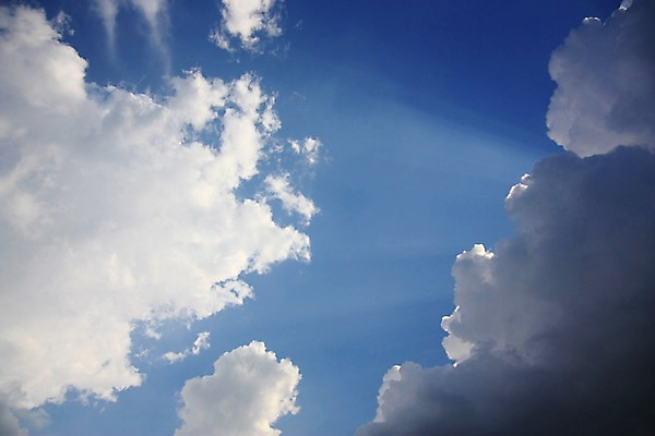 포토 JPG 주간 구름 자연 하늘 풍경 사람없음 야외 햇빛 빛무리 국내포토 자연요소 빛 태양 생태계 파일형식