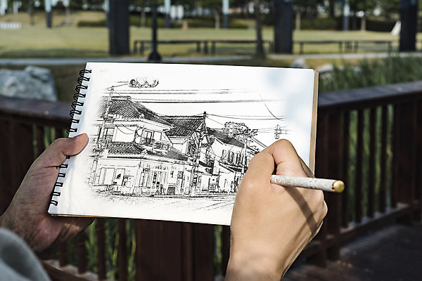 PSD 편집이미지 손 공원 주택 들기 신체부위 연필 공책 양손 스케치 스케치북 드로잉 목업 이미지편집 공공시설 모션 문구용품 학용품 미술 사람 건물 필기구 파일형식