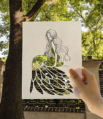 PSD 나무 해외풍경 해외 손 드레스 옷 여자 패션 유럽 종이 벽 포토일러 한명 들기 풍경 신체부위 체코 이미지편집 식물 편집이미지 1 나라 모션 사람 파일형식