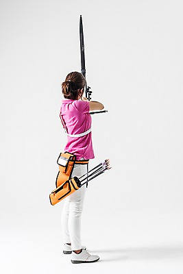 포토 JPG 스튜디오촬영 전신 여자 화살 실내 한명 서기 들기 20대 성인 뒷모습 운동복 한국인 활 양궁 조준 양궁선수 활집 성인여자한명만 국내포토 1 옷 스포츠 뷰포인트 모션 운동선수 사람 동양인 청년 내부 여자한명만 성인여자만 파일형식