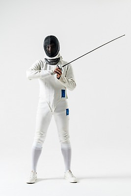 포토 JPG 스튜디오촬영 전신 남자 실내 한명 서기 들기 20대 성인 앞모습 한국인 헬멧 보호장비 펜싱 펜싱선수 펜싱검 펜싱복 성인남자한명만 국내포토 1 스포츠 뷰포인트 유니폼 모션 운동선수 사람 동양인 청년 내부 장비 펜싱용품 남자한명만 성인남자만 파일형식