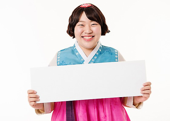 포토 JPG 스튜디오촬영 한국전통 우먼라이프 배너 여자 명절 사각프레임 프레임 실내 한명 웃음 들기 상반신 20대 성인 앞모습 한국인 한복 알림 성인여자한명만 국내포토 1 전통 라이프스타일 기념일 뷰포인트 모션 한국 표정 사람 동양인 청년 내부 사각형 전통의상 여자한명만 성인여자만 파일형식