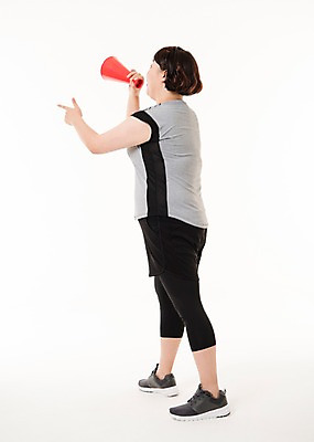 포토 JPG 스튜디오촬영 전신 우먼라이프 여자 다이어트 사진 실내 한명 서기 20대 성인 옆모습 운동복 운동 헬스 확성기 외침 한국인 가리킴 비만 포인트 복부비만 여자한명만 성인여자한명만 국내포토 1 라이프스타일 옷 뷰포인트 모션 건강 사람 동양인 손짓 청년 내부 금융 소리 몸매 여자만 성인여자만 파일형식