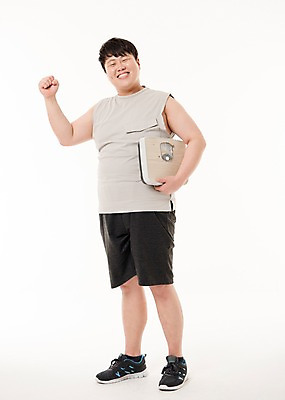 포토 JPG 스튜디오촬영 전신 남자 다이어트 사진 응원 실내 저울 한명 서기 웃음 들기 20대 성인 앞모습 운동복 운동 파이팅 헬스 한국인 비만 체중계 복부비만 접시저울 남자한명만 성인남자한명만 국내포토 1 옷 뷰포인트 모션 표정 건강 사람 동양인 청년 내부 몸매 남자만 성인남자만 파일형식