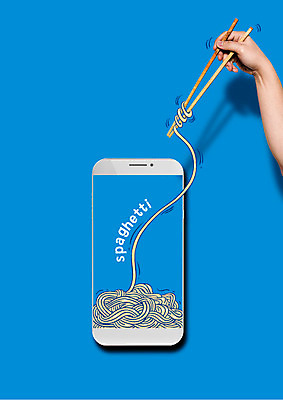 손 젓가락 포토일러 한손 스파게티 그림자 신체부위 스마트폰 면류 이탈리아음식 이미지편집 AI파일 편집이미지 음식 파스타 서양음식 수저 사람 핸드폰 스마트기기 파일형식 벡터