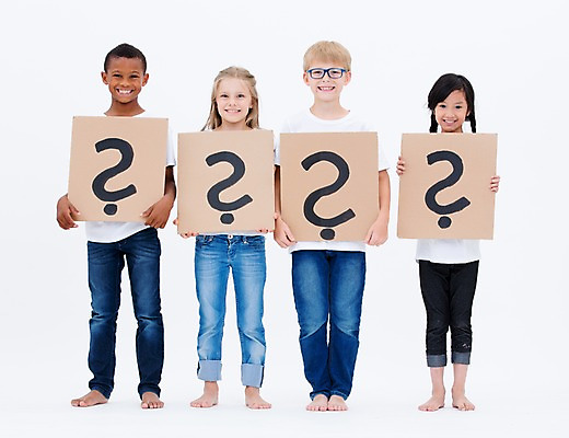 포토 JPG 스튜디오촬영 전신 서양인 배너 여자 남자 어린이라이프 어린이 흑인 사각프레임 광고판 알림판 실내 서기 웃음 들기 동양인 소녀 소년 여러명 앞모습 친구 글로벌 어린이만 국내포토 외국인 라이프스타일 뷰포인트 다수 관계 모션 프레임 표정 사람 인종 내부 사각형 판 파일형식