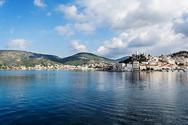 포토 JPG 해외이미지 구름 전통 유럽 바다 섬 여행 하늘 휴가 주택 항해 풍경 사람없음 건물 물 파란색 도시풍경 여행객 마을 항구 도시 만 지중해 그리스 휴양지 해안도시 포트 타운 그리스인 해외202004 해외포토 자연요소 서양인 건축물 나라 컬러 배_교통 교통시설 사람 장소 파일형식 이미지허브