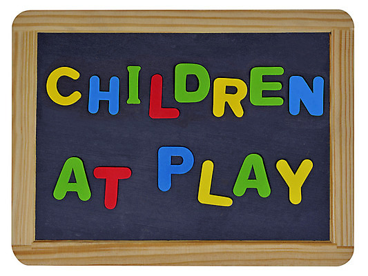 포토 JPG 해외이미지 전통 알파벳 어린이 놀이 사람없음 초록색 단어 노란색 칠판 고립 석판 레터링 해외202004 해외포토 문자 영어 컬러 사람 파일형식 이미지허브