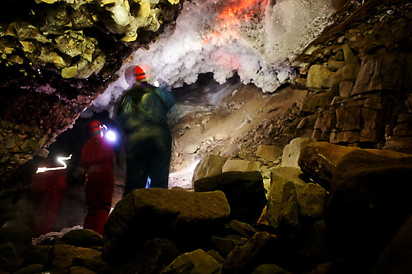 포토 JPG 해외이미지 겨울 가이드 자연 요정 사람 사람없음 내부 우주 얼음 추위 탐험 동굴 신비 꼬리 빙하 마법 기어가기 해외202004 해외포토 자연요소 직업 계절 컨셉 모션 생태계 파일형식 이미지허브