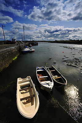 포토 JPG 해외이미지 구름 바다 사람없음 물 항구 보트 방파제 아일랜드 마요네즈 해외202004 해외포토 자연요소 공공시설 유럽 배_교통 교통시설 소스_음식 파일형식 이미지허브