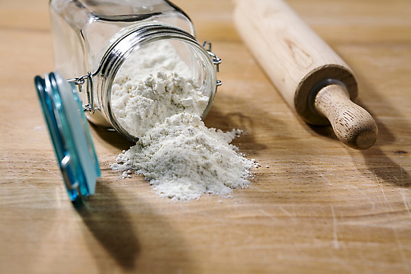 포토 JPG 해외이미지 컨셉 탁자 주택 요리 사람없음 목재 가로 갈색 주방 시골 가루 밀 굽기 준비 유기농 밀가루 밀대 성분 흙더미 해외202004 해외포토 나무 웰빙 컬러 가구 재료 주방용품 곡류 건물 흙 구이 파일형식 더미 이미지허브