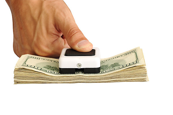 포토 JPG 해외이미지 손 종이 돈 사람없음 초록색 쌓기 달러 그룹 오브젝트 사인 계산서 계산원 고립 해외202004 해외포토 직업 컬러 모션 신체부위 재산 파일형식 이미지허브