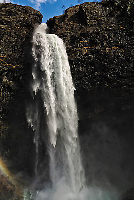 포토 JPG 해외이미지 산 노르웨이 풍경 사람없음 물 봄 폭포 해외202004 해외포토 자연요소 계절 유럽 자연 파일형식 이미지허브