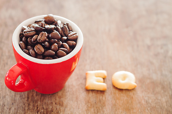 포토 JPG 해외이미지 캐릭터 디자인 알파벳 영어 음식 빵 백그라운드 컨셉 텍스트 통신 디저트 영국 프레임 타이포그라피 사람없음 그래픽 장식 빨간색 갈색 노란색 쿠키 빵집 메시지 맛 커피잔 시리얼 편지 밀 굽기 먹기 심볼 토스트 언론 에스프레소 고립 서쪽 페스츄리 해외202004 해외포토 문자 유럽 커피 컬러 모션 잔 곡류 상점 구이 방향 파일형식 이미지허브