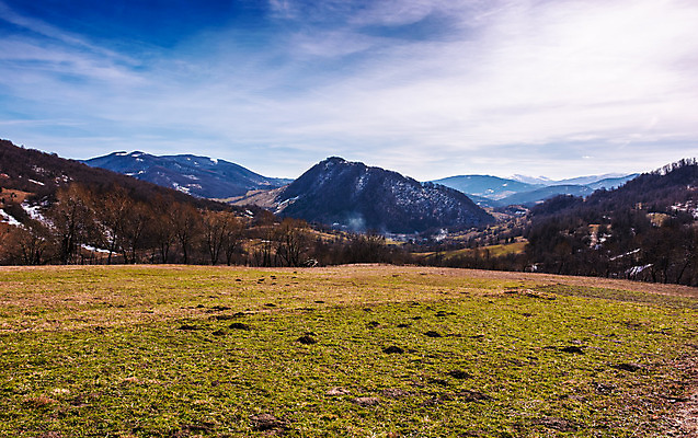 포토 JPG 해외이미지 밭 자연 날씨 산 풍경 경사 사람없음 야외 농경지 환경 봄 카펫 시골 땅 언덕 즐거움 만족 그림 영토 지역 산악지대 교외 땅바닥 절정 해외202004 해외포토 계절 감정 농업 바닥 농장 생태계 파일형식 이미지허브
