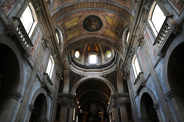 포토 JPG 해외이미지 건축양식 미술 사람없음 내부 관광지 교회 역사 재산 포르투갈 바로크 해외202004 해외포토 건축 유럽 여행 종교건축 문화예술 건물 금융 파일형식 이미지허브