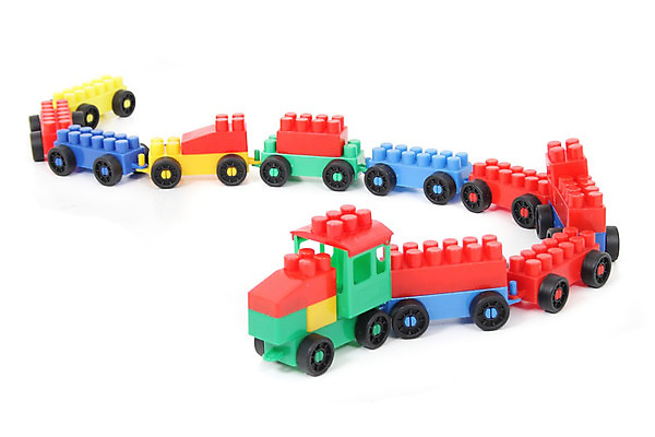포토 JPG 해외이미지 모델 교육 여행 교통시설 놀이 사람없음 빨간색 컬러풀 장난감 블록 기차 흰색 수증기 작음 플라스틱 마차 엔진 걸음마 고립 통근 해외202004 해외포토 육상교통 교통수단 컬러 교통 모션 재질 대중교통 크기 시설 출근 파일형식 이미지허브