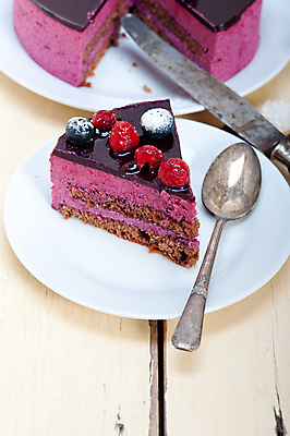 포토 JPG 해외이미지 접시 디저트 사람없음 케이크 숟가락 달콤 블루베리 산딸기 해외202004 해외포토 식기 음식 과일 수저 맛 파일형식 이미지허브