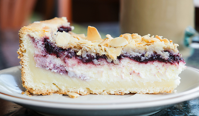 포토 JPG 해외이미지 열매 음식 오렌지 과일 디저트 주택 쟁반 따뜻함 요리 사람없음 빨간색 노란색 케이크 주방 검은색 빵집 신선 황금 오븐 달콤 굽기 만취 오브젝트 블루베리 팬케이크 페스츄리 핸드메이드 해외202004 해외포토 식물 빵 컬러 건물 상점 가전제품 맛 구이 술취함 파일형식 이미지허브